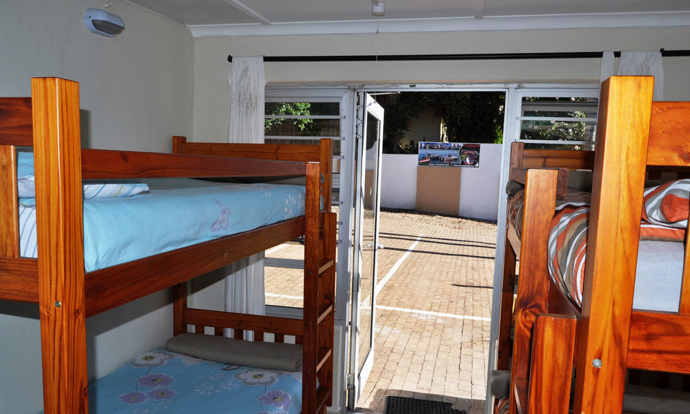 Amakaya Backpackers Travellers Accommodation Плетенбърг Бей Екстериор снимка